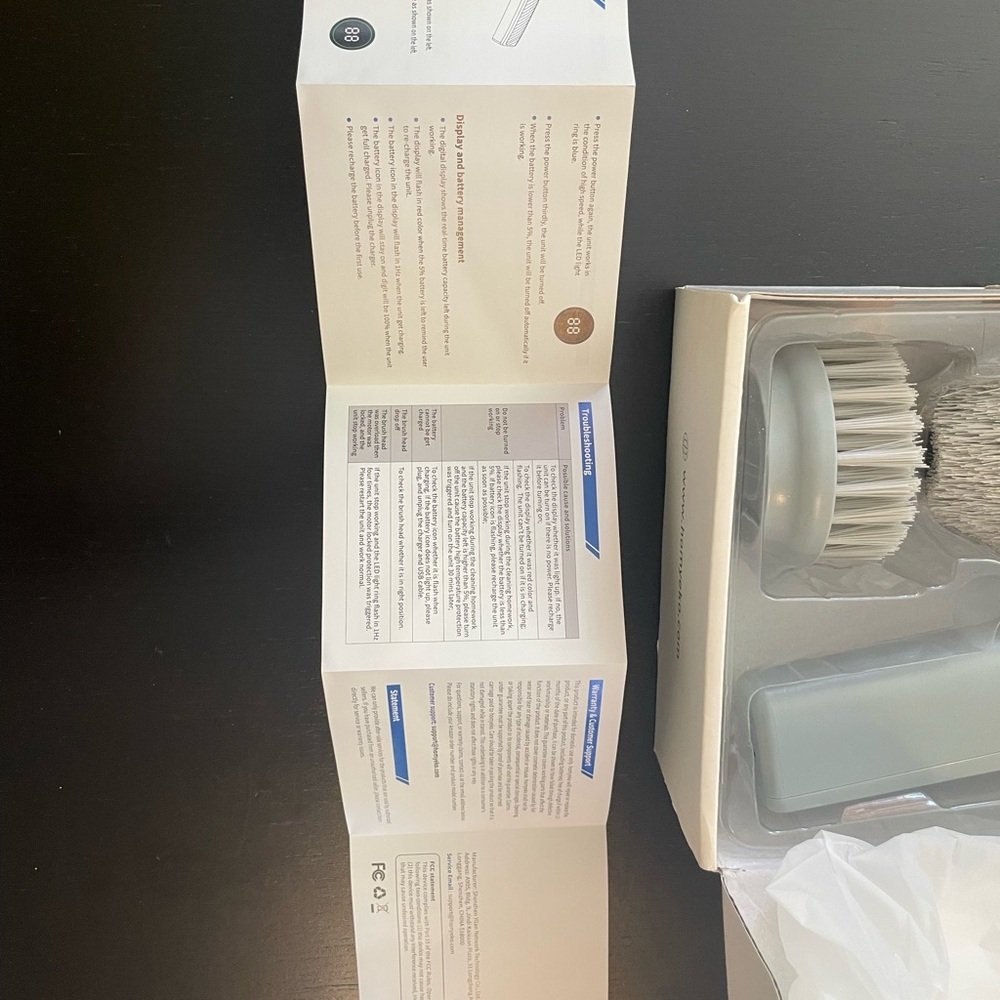 Electric Spin Scrubber in Gray - Picture 5 of 8